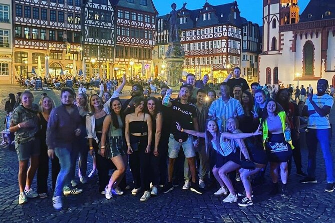 Frankfurt Night PubCrawl: 4 Venues, Welcome Shots + Club Entry - Guides can make or break the night