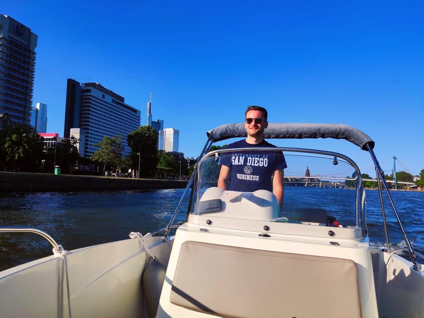 Frankfurt: Private Romantic Skyline Boat Tour - Is $293 good value for two?