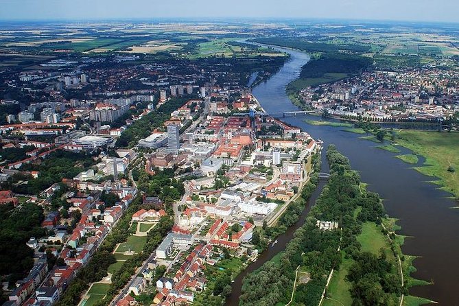Frankfurt Private Walking Tour with a Local - Starting at Brockhaus-Brunnen on Zeil
