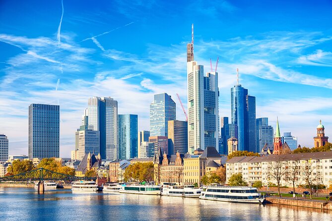Frankfurt Private Walking Tour with Relaxing Cruise - The Mainkai and the short river cruise