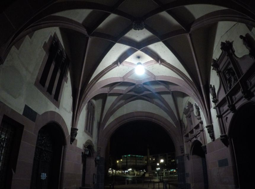 Frankfurt: Scary Sightseeing Tour with The Hangman - Key points before you book