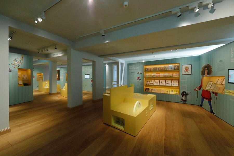 Frankfurt: Struwwelpeter Museum Entry Ticket w/Audio Guide - A museum where children can take the stage