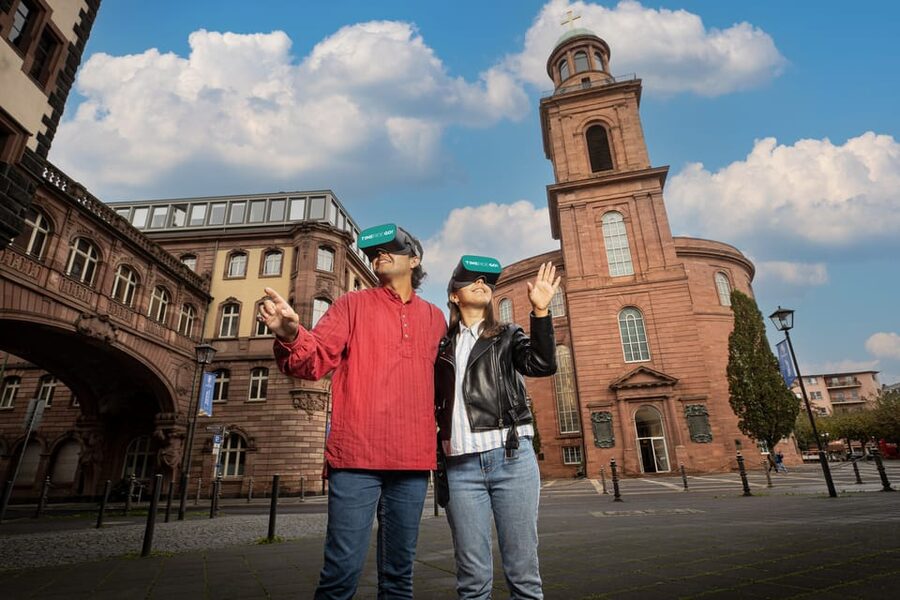 Frankfurt: Walking Tour - discover the city with VR glasses - Price, timing, and overall value