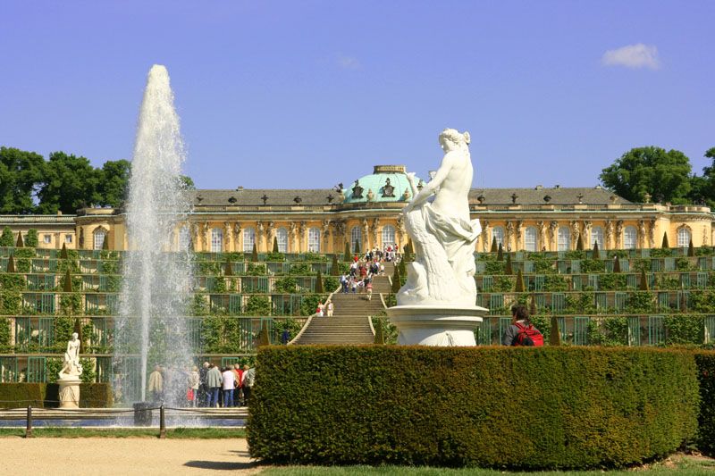 From Berlin: Gardens & Palaces of Potsdam Bike Tour - Cecilienhof and the Potsdam Agreement