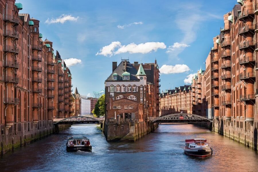 From Kiel: All-in-One Hamburg Shore Excursion - Hamburg’s historic center, from Rathaus to Trost Bridge