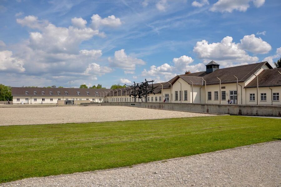 From Munich: Dachau Memorial Site Day Tour - The public train journey from Munich