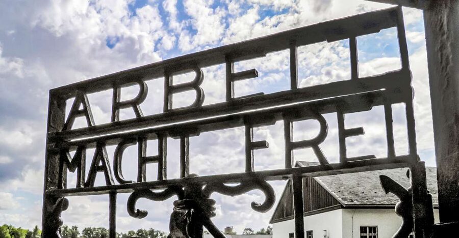 From Munich: Dachau Memorial Site Half-Day Trip - Meeting at Radius Tours and taking the train