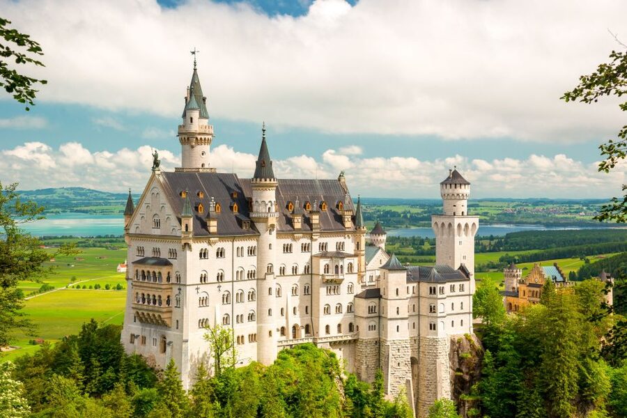From Munich: Neuschwanstein Castle Full-Day Trip by Van - Why the small van matters on a long Bavarian day