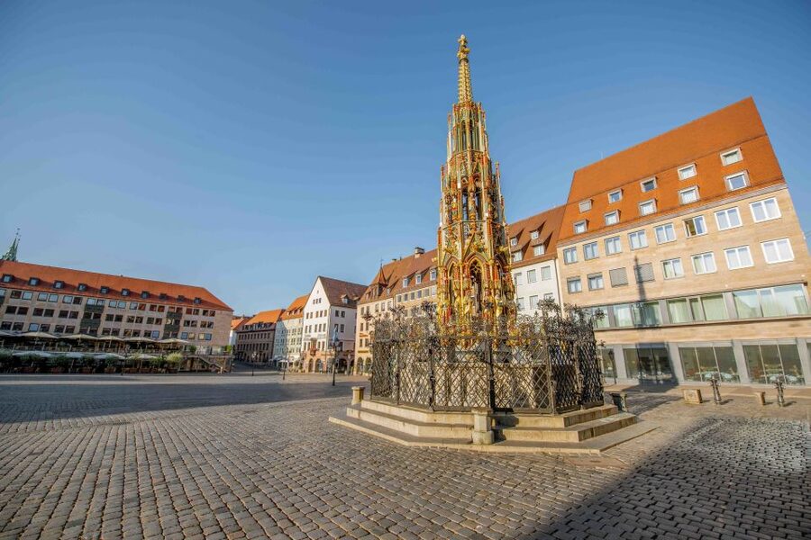 From Munich: Nuremberg Day Trip by Train - Meeting your guide on Dachauer Straße