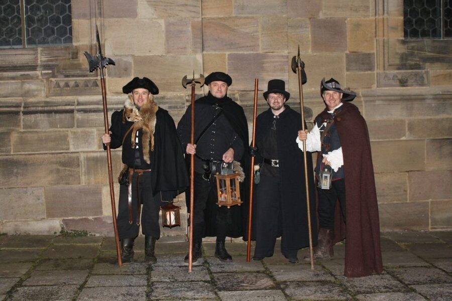 Fulda: Night Watchman Tour - A Lantern-Lit Start at the Old Town Entrance