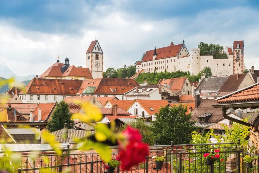 Füssen: Old Town Guided Walking Tour in German - Five useful things to know before you book