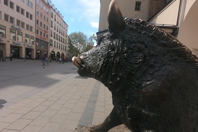 Ghosts of Munich: The Haunted Apprentice Exploration Game - Marienplatz Connects the Game to Munich’s City Center