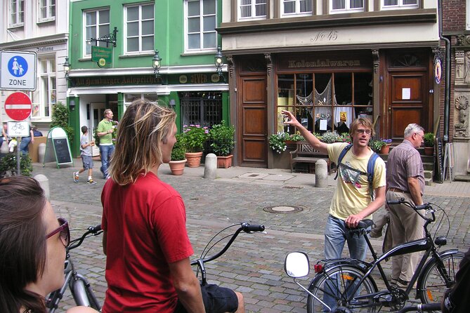 Guided Hamburg City Bike Tour - Heiligengeistfeld, the bunker, and St. Pauli