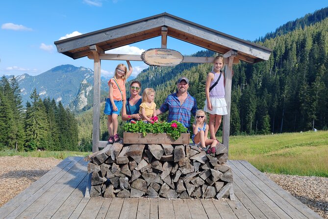 Half Day Private Tour Linderhof Castle & Oberammergau incl Ettal - Linderhof Palace: a royal retreat with time to look around