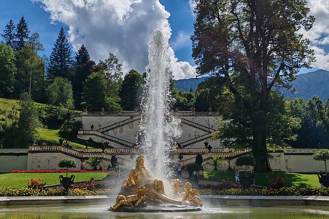 Half Day Private Tour Linderhof Castle & Oberammergau incl Ettal - What the guide adds to the experience