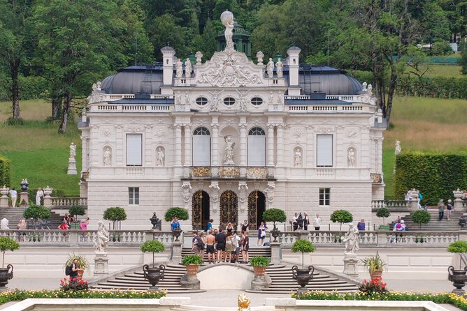 Half Day Private Tour Linderhof Castle & Oberammergau incl Ettal - Oberammergau: painted façades and a useful lunch break