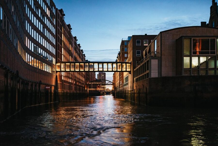 Hamburg: 1-Hour Harbor Evening Lights Cruise - Working docks and giant container ships