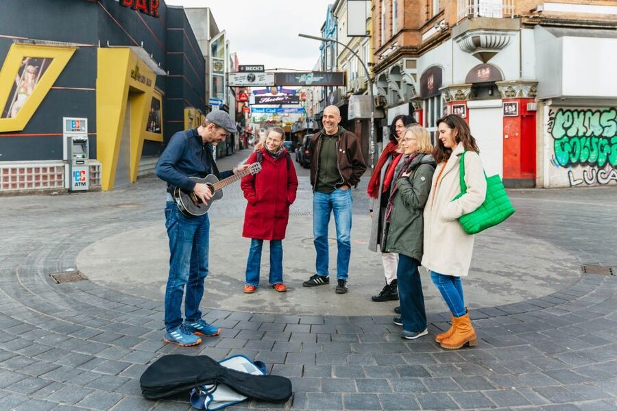 Hamburg: 2.5-Hour Beatles Music Tour - Starting at U Feldstraße and entering St Pauli