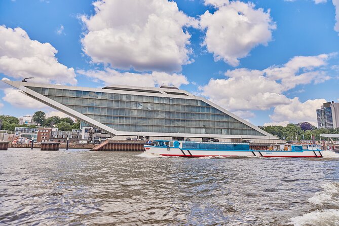 Hamburg: 2-Hour Harbor Cruise - Köhlbrand Bridge and the industrial side of Hamburg