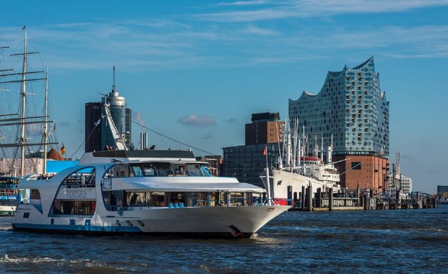 Hamburg: 2-Hour Sightseeing Cruise to Blankenese - Key points before you book