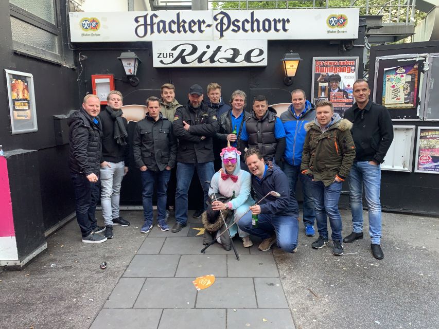Hamburg: Die große Reeperbahn Tour mit den Kiezjungs - Key points at a glance
