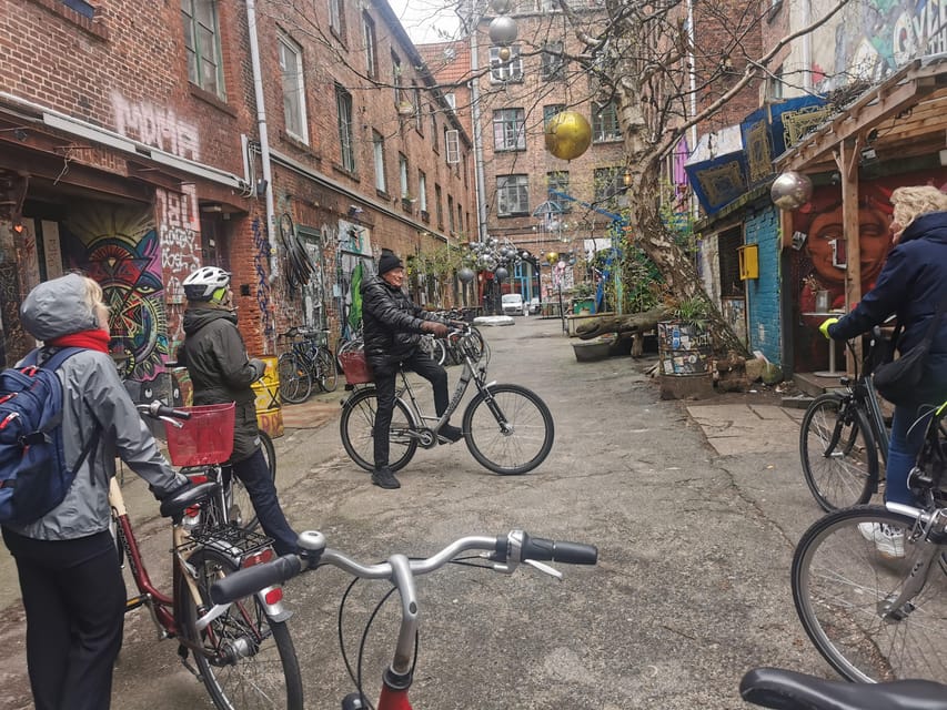 Hamburg: Downtown, Alster & Creative Neighborhoods by Bike - Starting at Schlüterstraße 11 near Dammtor