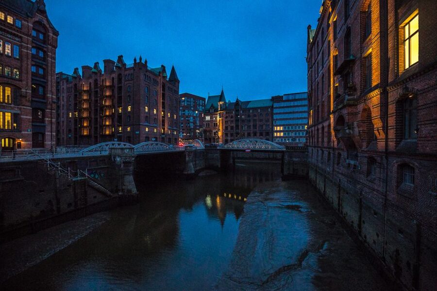 Hamburg: Eerie Speicherstadt Tour - German Storytelling Is Central To The Experience