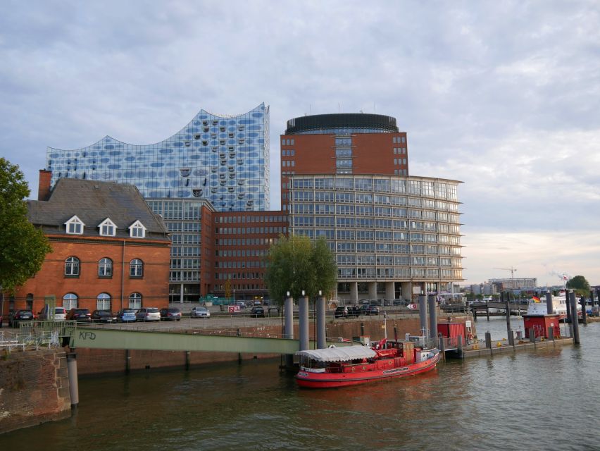 Hamburg: Elbphilharmonie Plaza Guided Tour - Language, timing, and practical advice