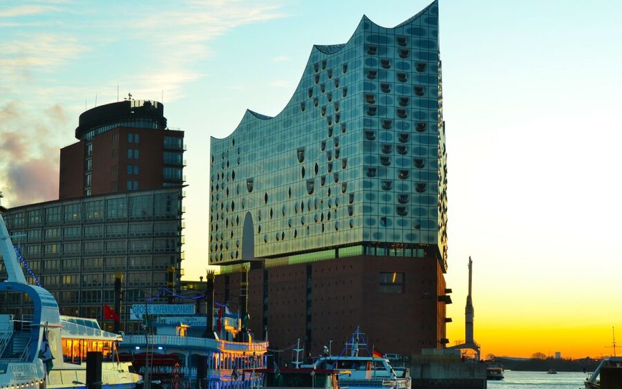 Hamburg: Elbphilharmonie Plaza, Highlights & Surroundings - Why this one-hour Elbphilharmonie tour works
