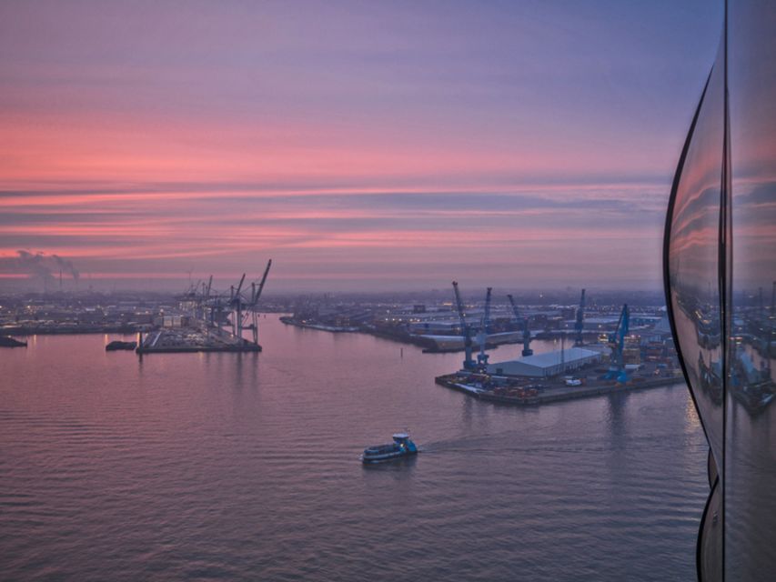 Hamburg: Elbphilharmonie Plaza, Highlights & Surroundings - The opening walk through Hamburg’s waterfront story
