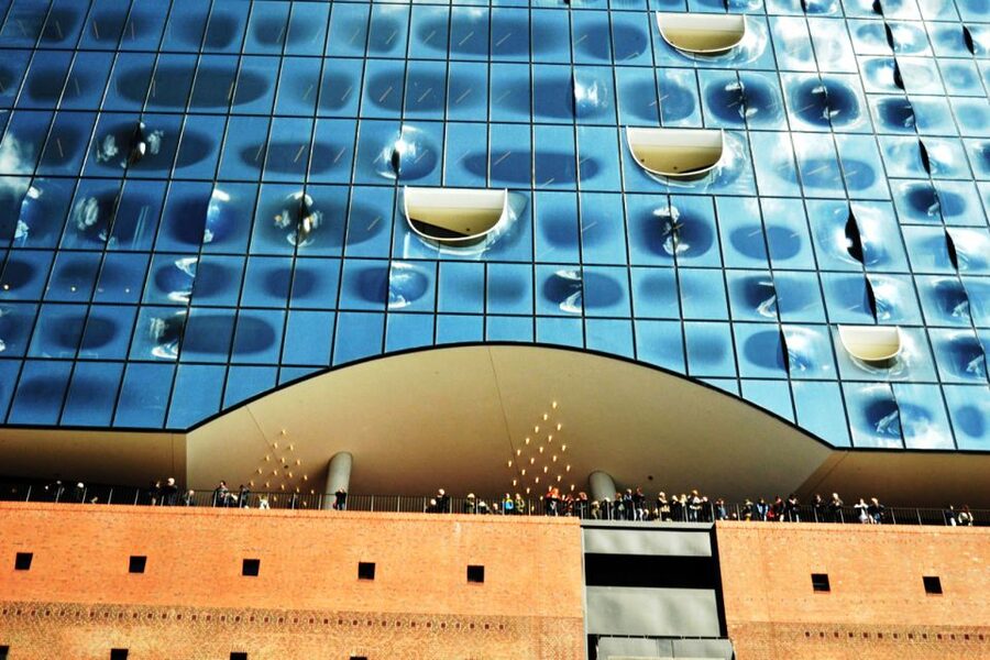 Hamburg: Elbphilharmonie Plaza, Highlights & Surroundings - Seeing the Elbphilharmonie from the outside