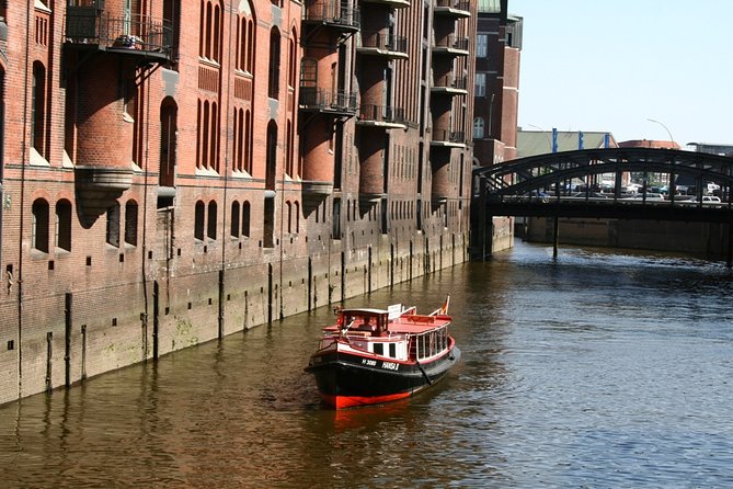 Hamburg harbor tour with a barge - Europe’s largest floating pontoon system