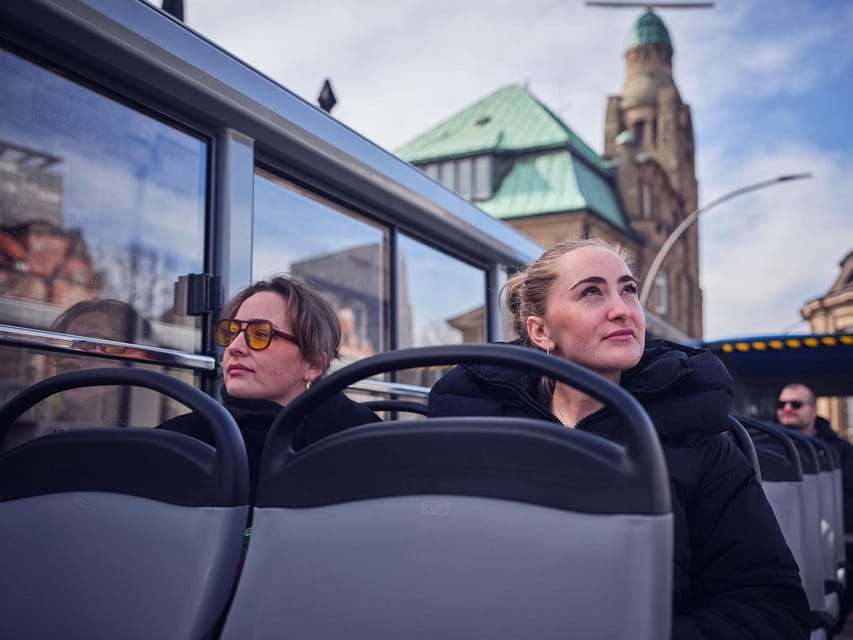Hamburg: Hop-On Hop-Off Bus City Tour - Line F - City Hall, Jungfernstieg, and the shopping streets