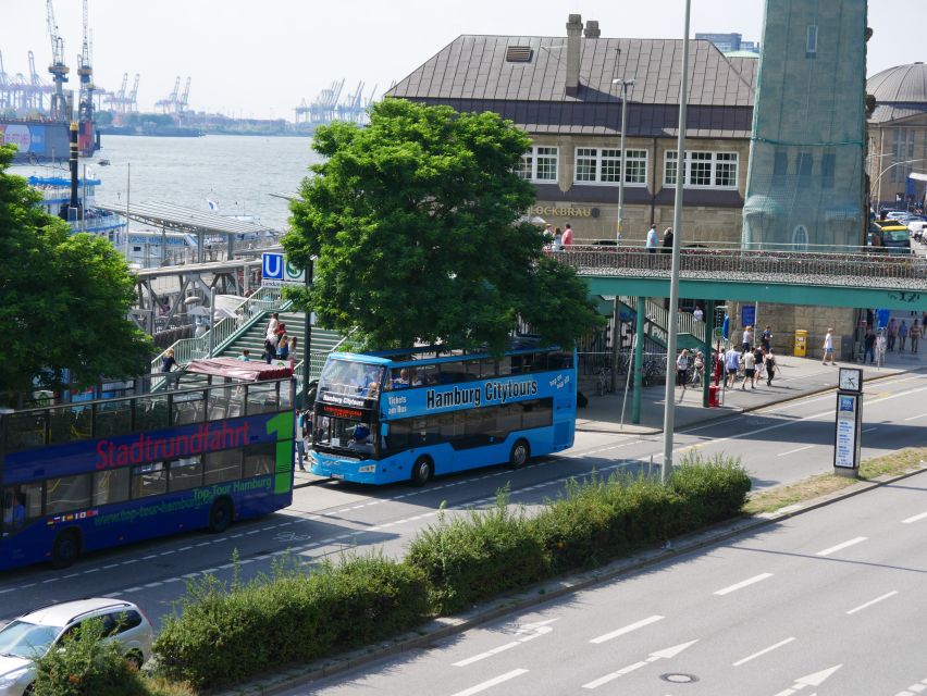 Hamburg: Line F Hop-On Hop-Off Bus and Boat Tour - Speicherstadt and HafenCity: Hamburg’s strongest photo stop