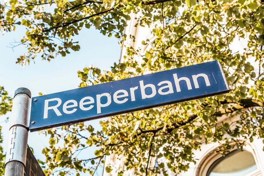 Hamburg: Night Watchman's Tour of St. Pauli in German - Herbertstraße and the limits of what you can see