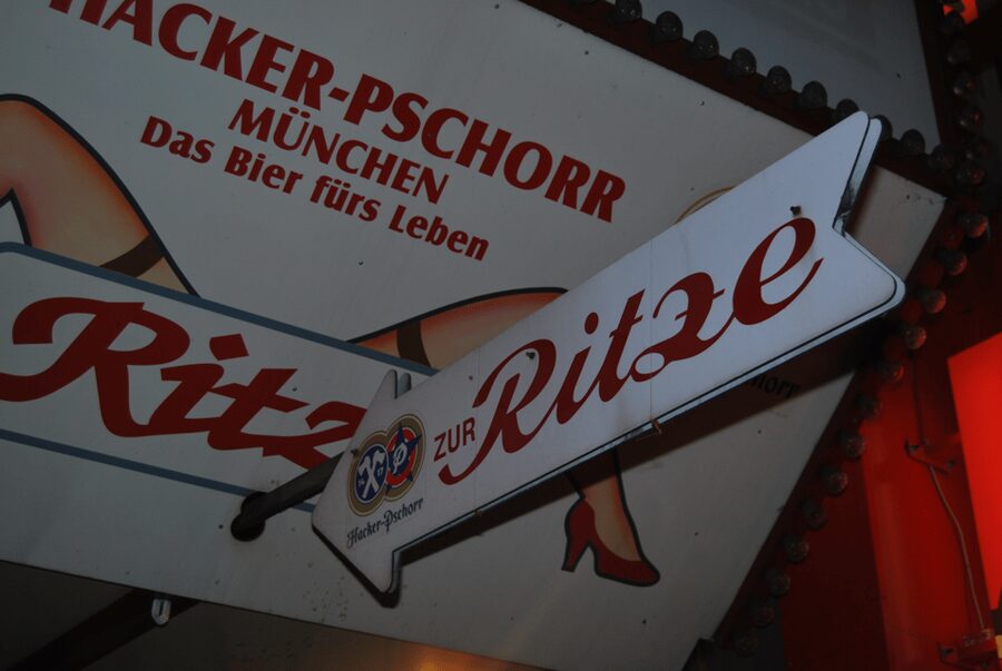 Hamburg: Private 1.5-Hour Walking Tour of St. Pauli - Why St. Pauli is worth your time