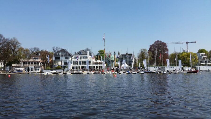 Hamburg: Private 3-Hour Guided Car Tour - St. Michaels Church and Hamburgs musical side
