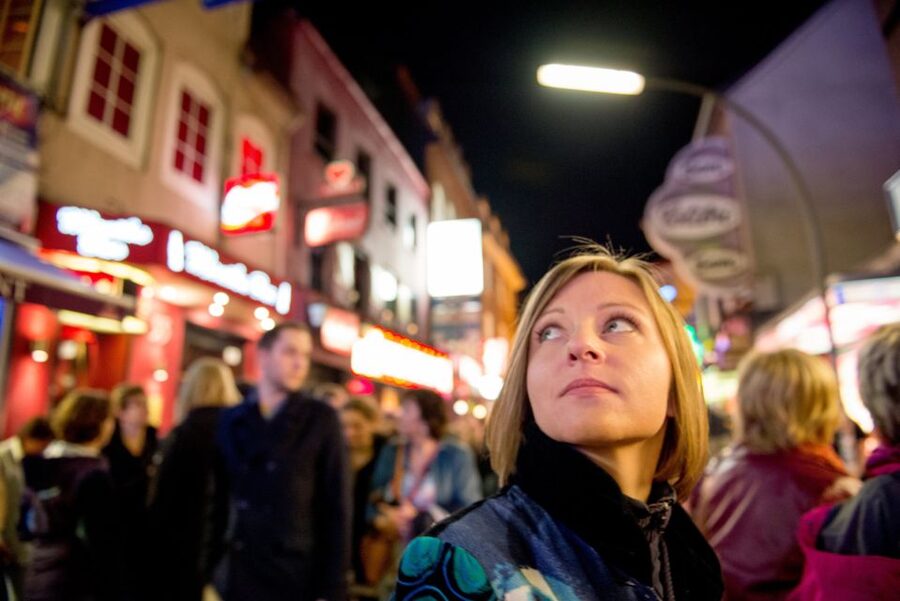 Hamburg: Private Tour Red Light District Walking Tour - Herbertstraße from the outside