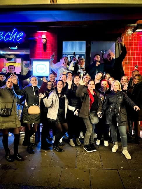 Hamburg: Pubcrawl & Nightlife Tour auf St.Pauli - Practical advice for a better evening
