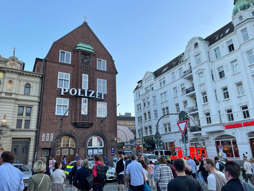 Hamburg: Reeperbahn & St. Pauli by Day - From harbor-side settlement to entertainment district