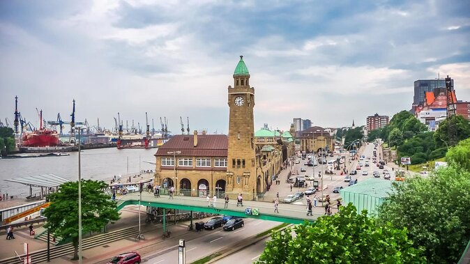 Hamburg Reeperbahn Tour with a Guide - Four things to know before booking