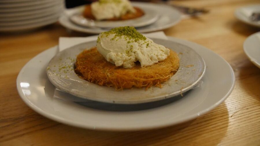 Hamburg: Schanzenviertel Culinary Tour - Five tastings, five local stops