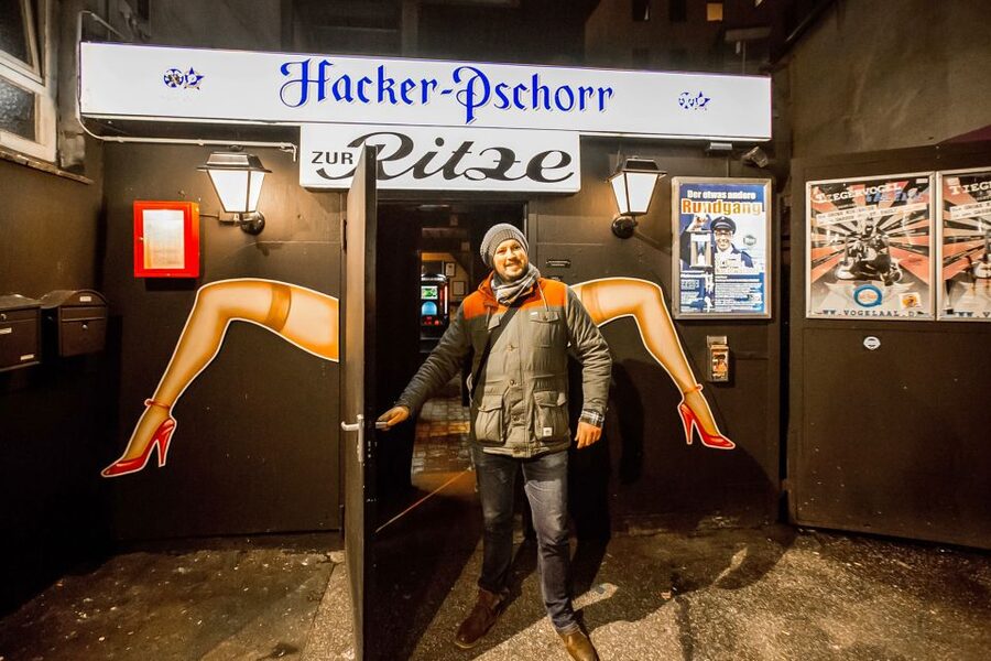 Hamburg: Sex and Crime in St. Pauli Tour for Ages 18+ - Jack the Ripper in Hamburg?