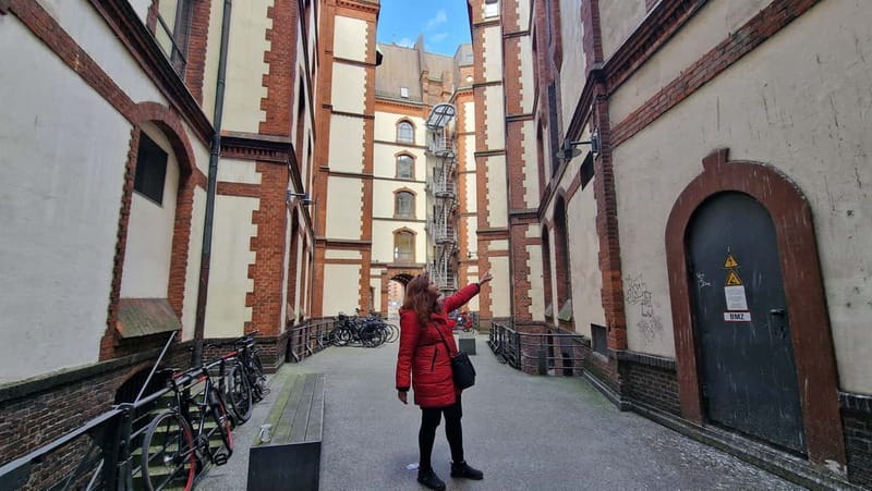 Hamburg: Speicherstadt, HafenCity + Elbphilharmonie Tour - Key points before you book