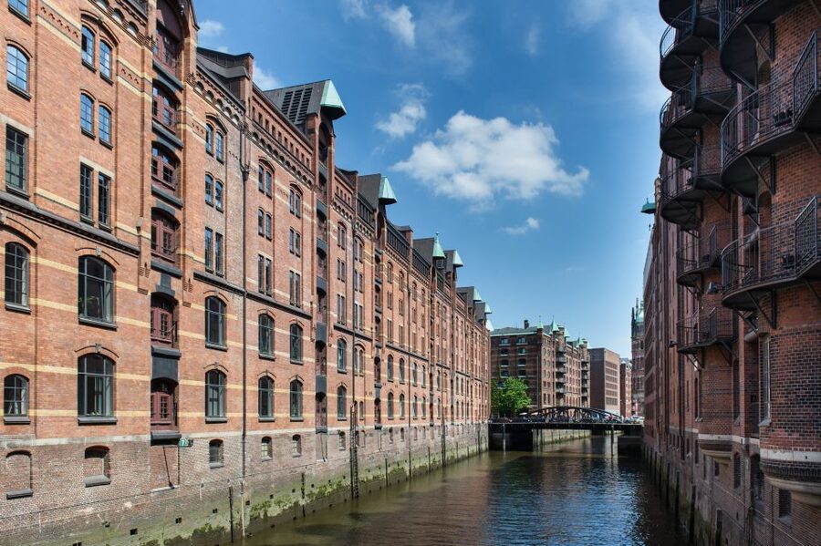 Hamburg: Speicherstadt Walking Tour with Coffee Tasting - Key points at a glance