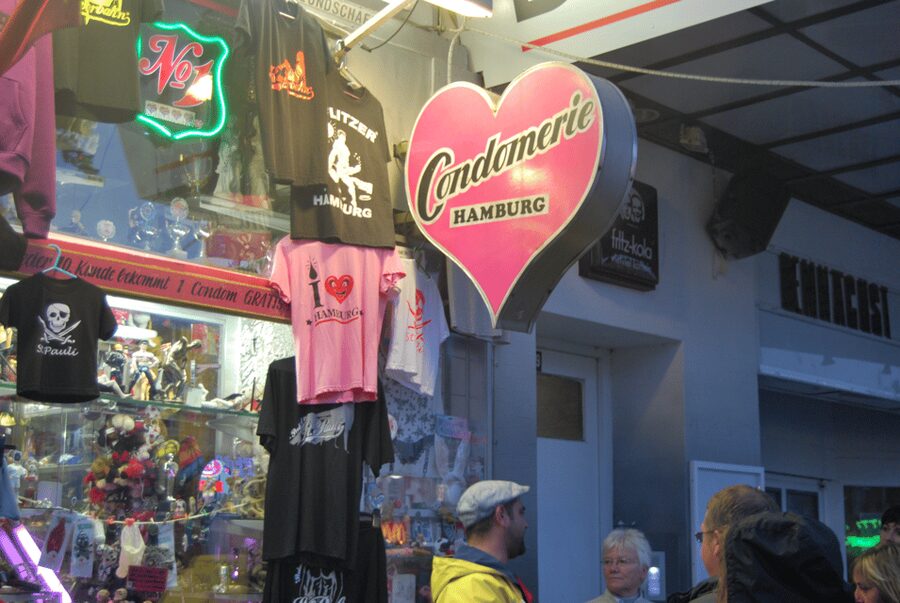 Hamburg: The Ultimate Sex, Drugs, and Hotdog Tour - My overall take on the Reeperbahn walk