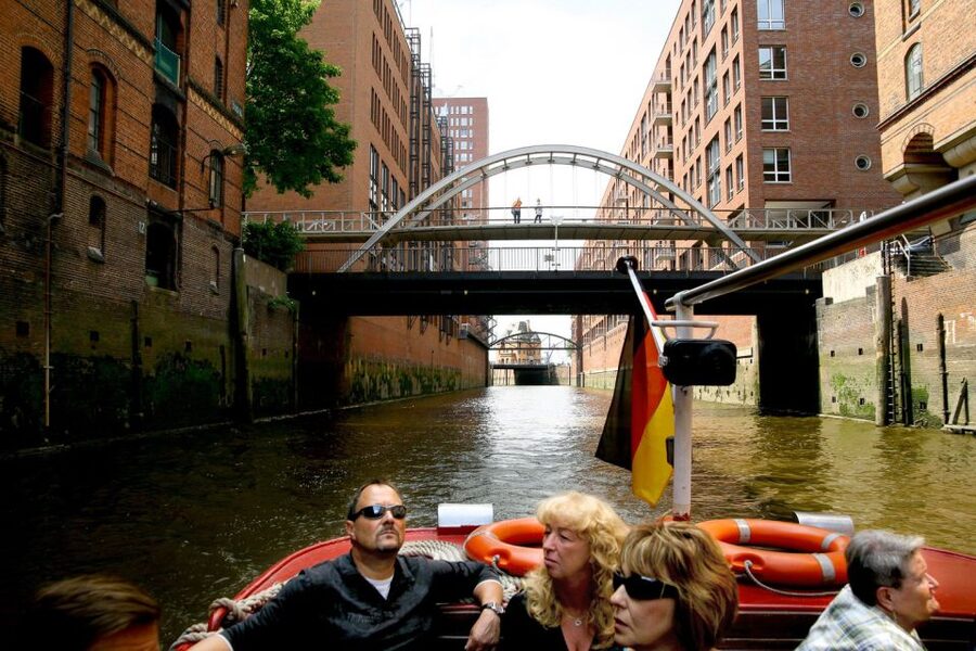Hamburg: Traditional Harbor Tour with Commentary - Is the $20 Hamburg harbor tour worth booking?