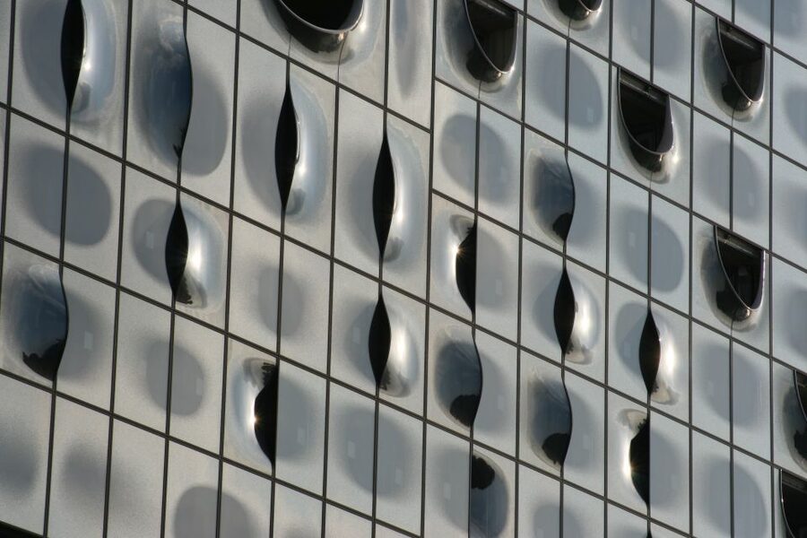 Hamburg: UNESCO-World Heritage Sites Tour - Starting at Jakobikirche and entering Hamburg’s business quarter