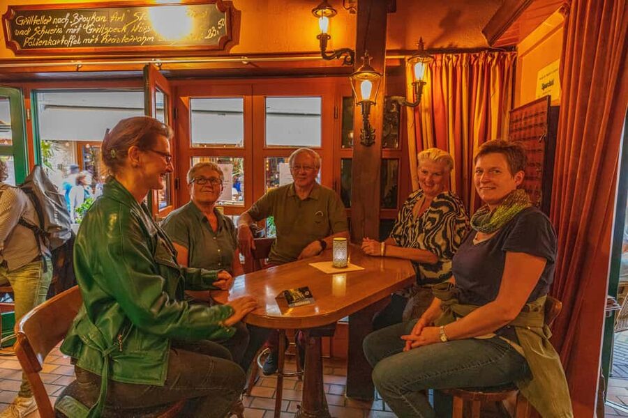 Hannover: Culinary Walking Tour Old Town - Starting at the Tourist Information Hannover