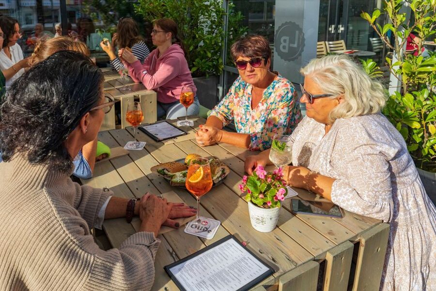 Hannover: Guided Bike Tour for Foodies with Tastings - Is $51 a Fair Price?